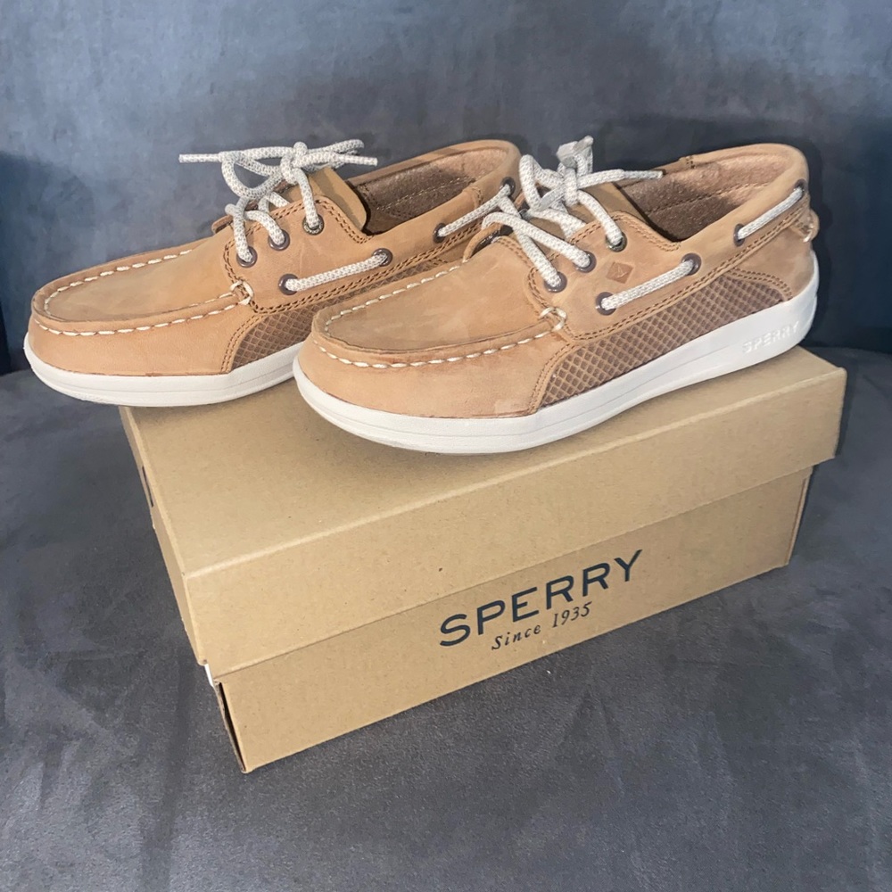 Sperry shoes for little boy